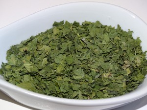 Petersilie gerebelt